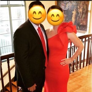 Showstopping statement formal dress 😍